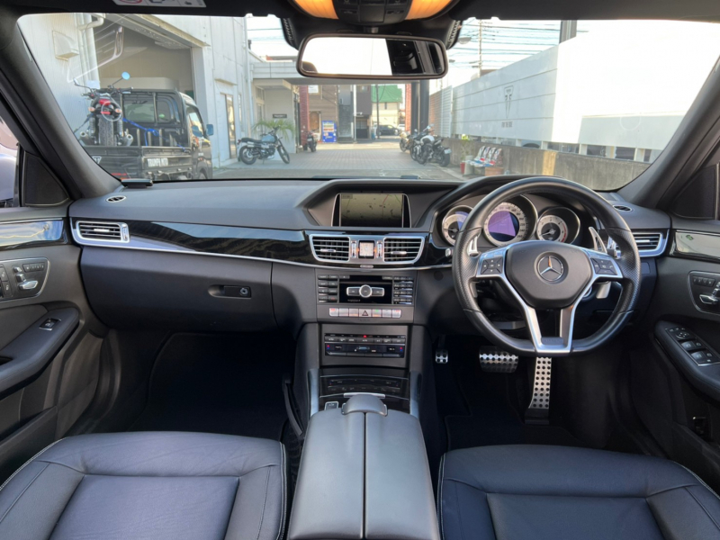 メルセデスベンツ Eクラス 中古車