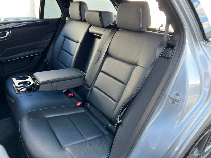 メルセデスベンツ Eクラス 中古車