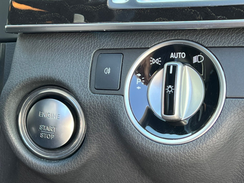 メルセデスベンツ Eクラス 中古車