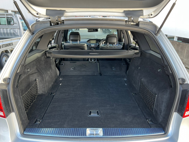 メルセデスベンツ Eクラス 中古車