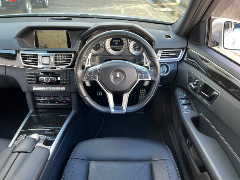 メルセデスベンツ Eクラス 中古車