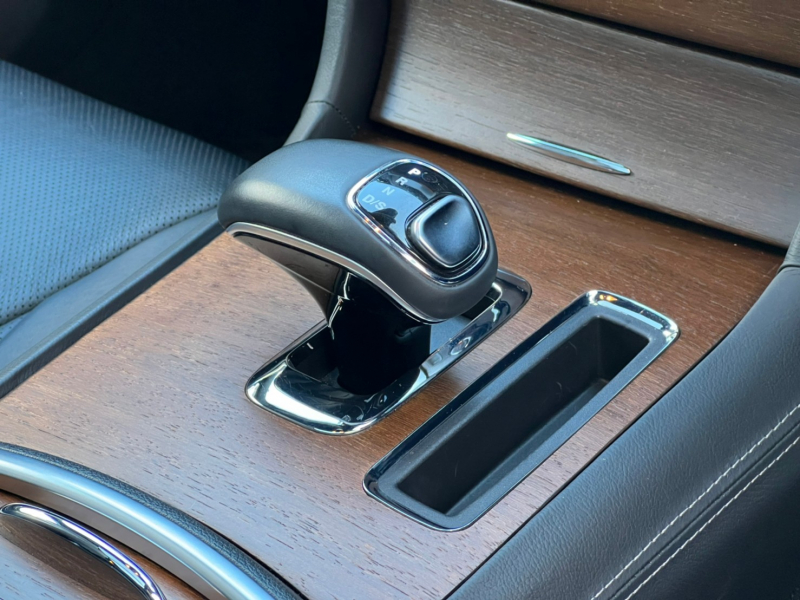 クライスラー 300C 中古車