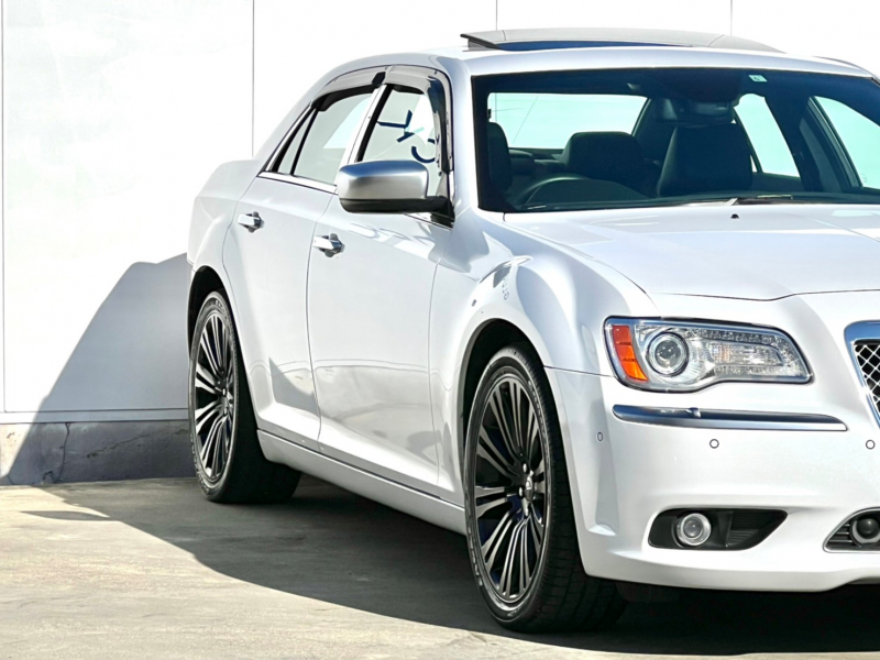 クライスラー 300C 中古車