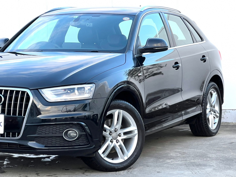 アウディ Q3 中古車