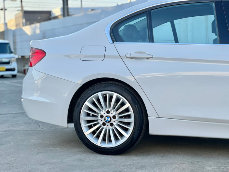 BMW 3シリーズ 中古車