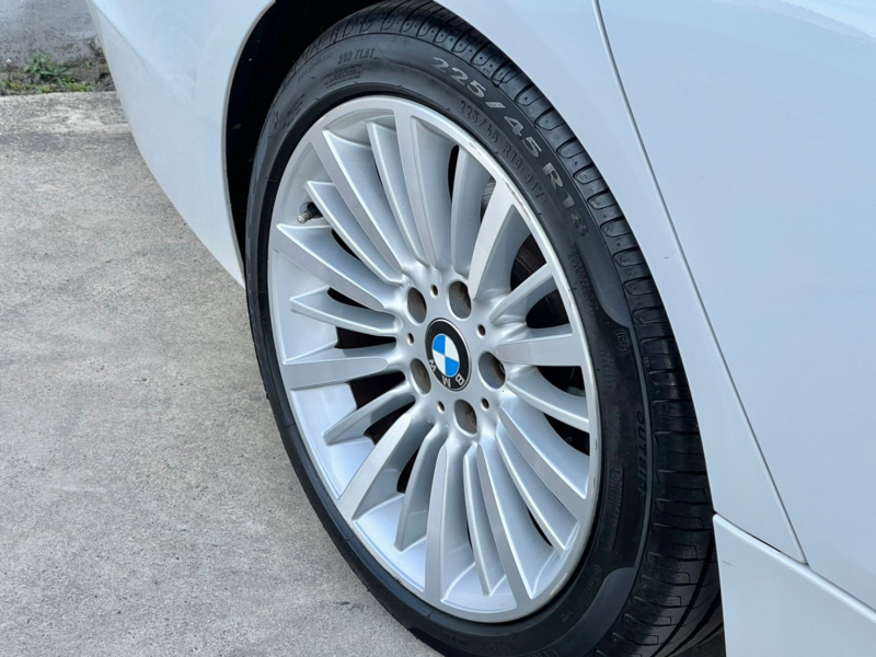 BMW 3シリーズ 中古車