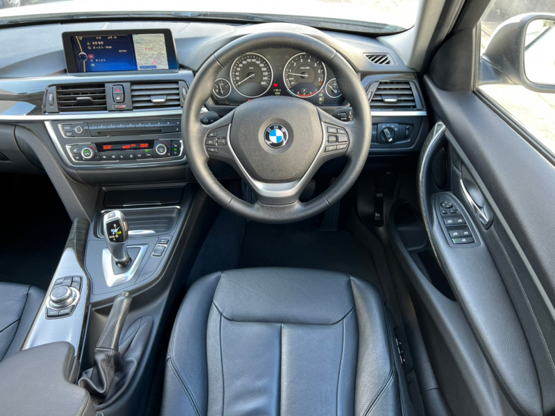 BMW 3シリーズ 中古車