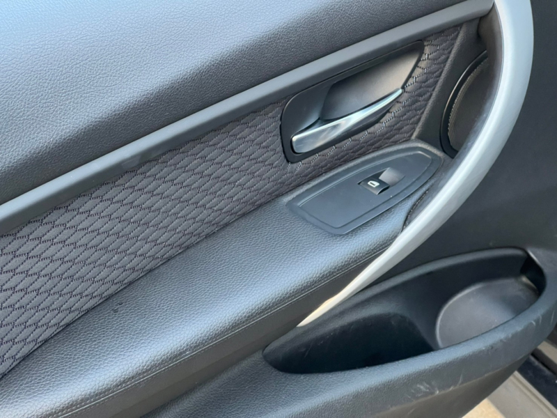 BMW 3シリーズ 中古車