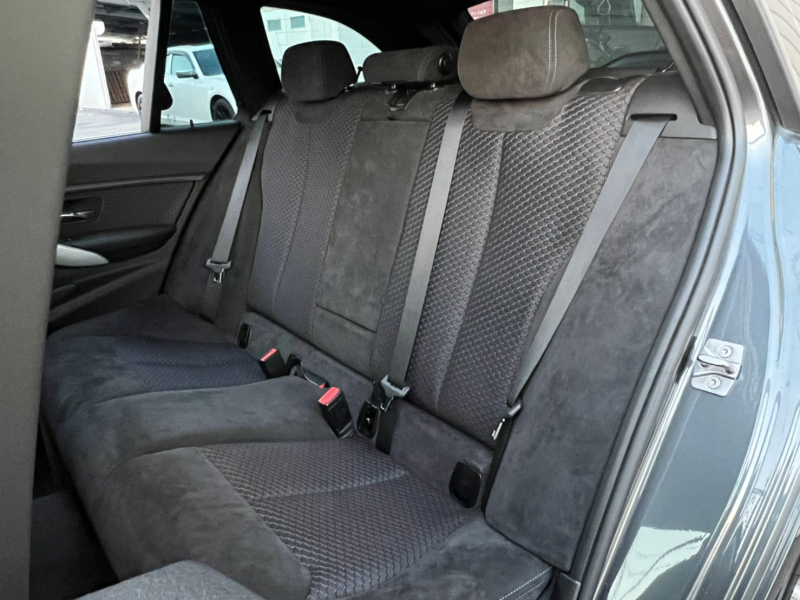 BMW 3シリーズ 中古車