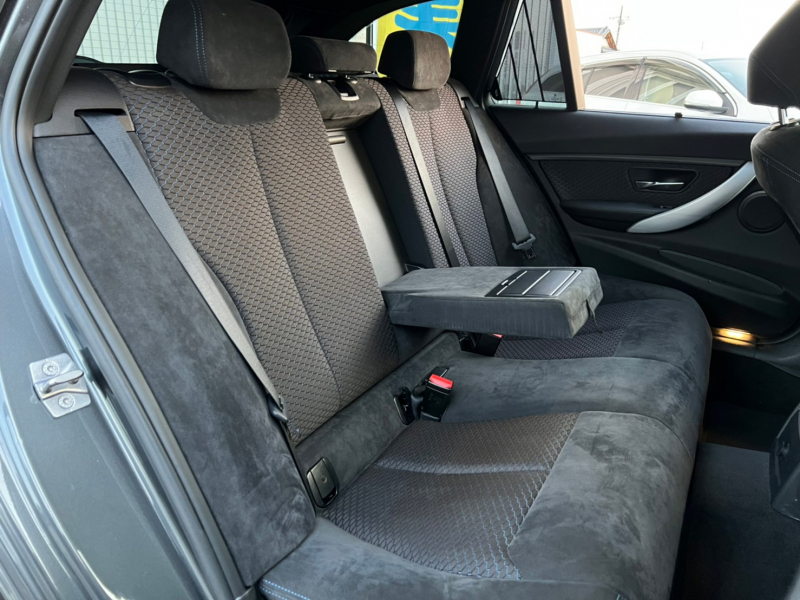 BMW 3シリーズ 中古車