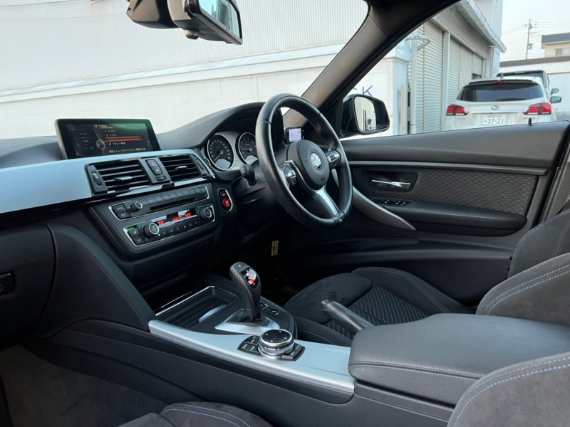 BMW 3シリーズ 中古車