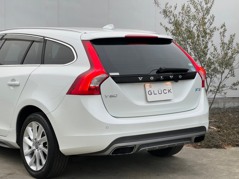 ボルボ V60 中古車