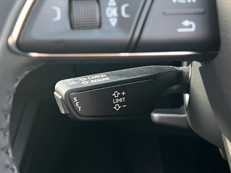 アウディ A4アバント 中古車