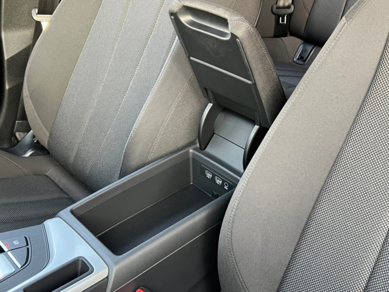 アウディ A4アバント 中古車