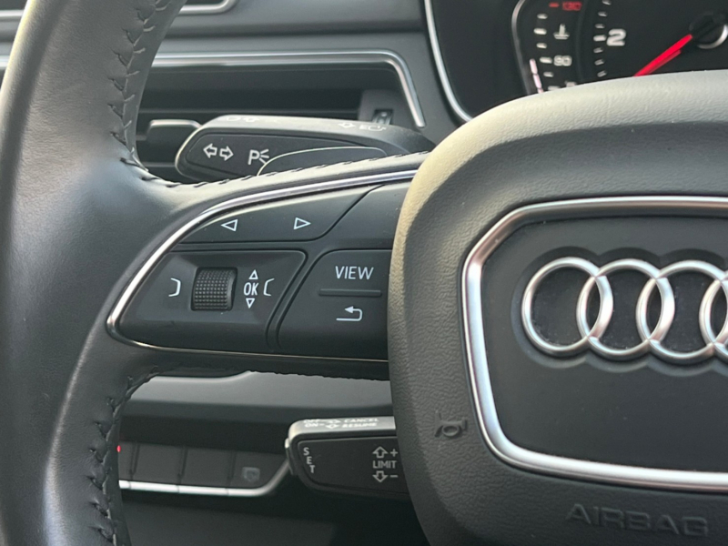 アウディ A4アバント 中古車