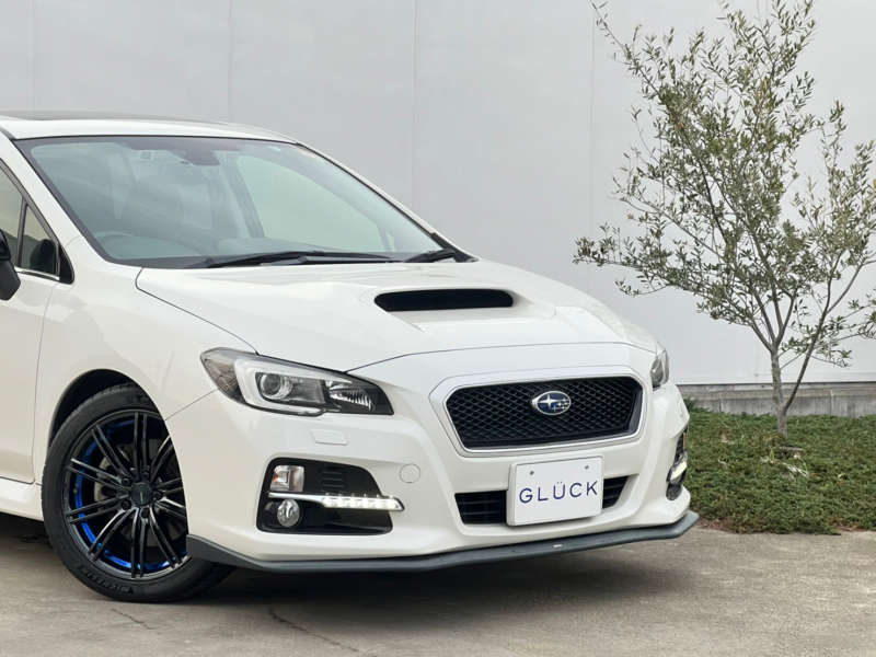 スバル レヴォーグ 中古車