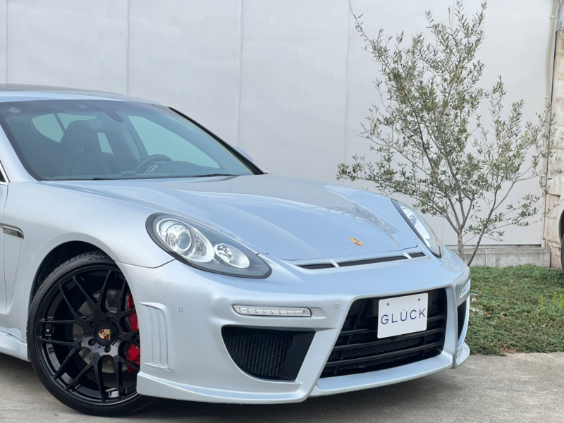 ポルシェ パナメーラ 中古車