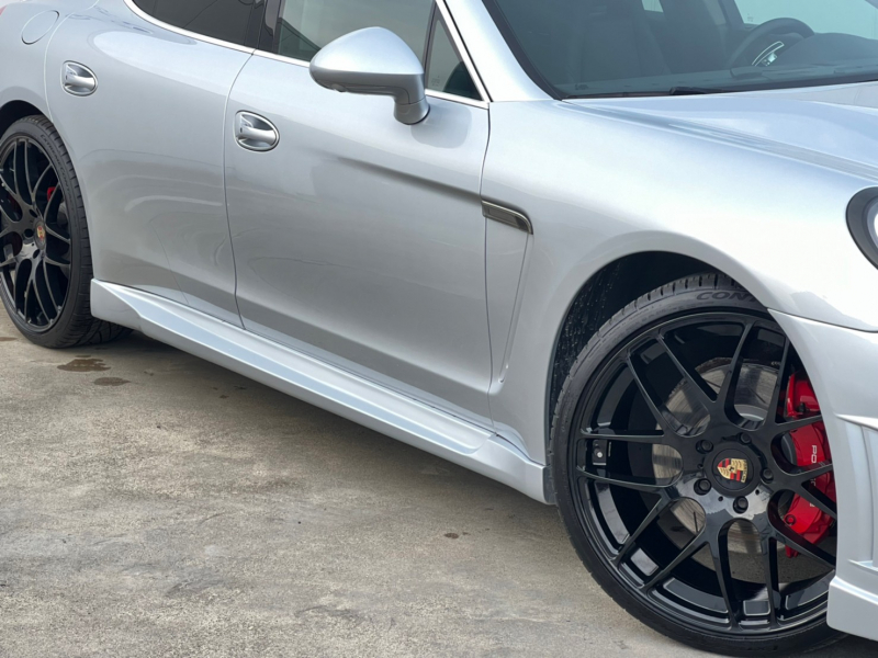 ポルシェ パナメーラ 中古車