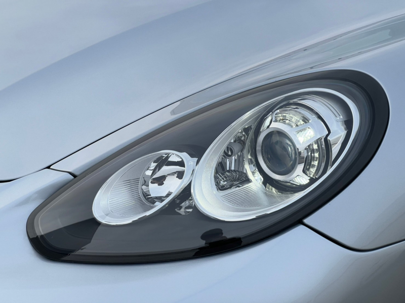 ポルシェ パナメーラ 中古車