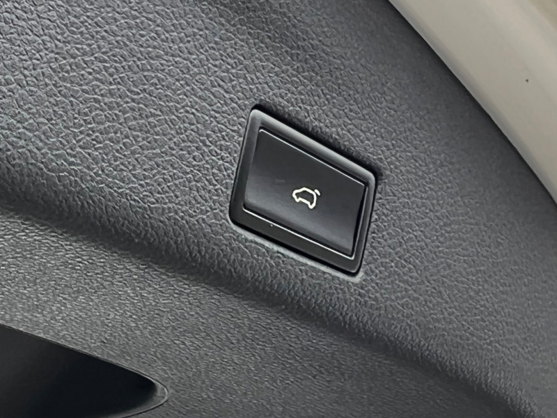 フォルクスワーゲン シャラン 中古車