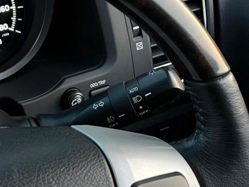 トヨタ ランドクルーザー 中古車