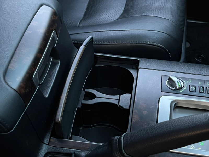 トヨタ ランドクルーザー 中古車