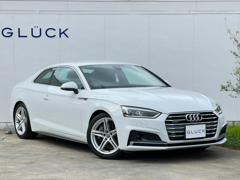 アウディ A5 中古車