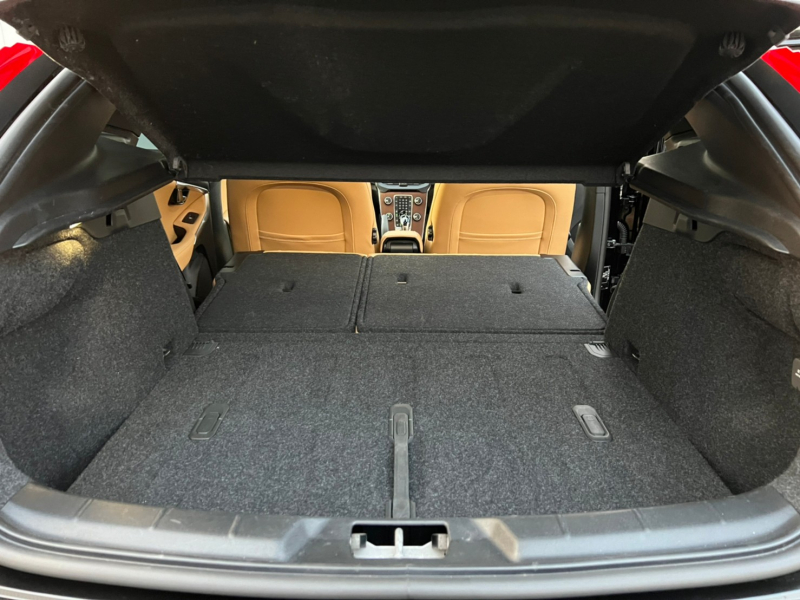 ボルボ V40 中古車