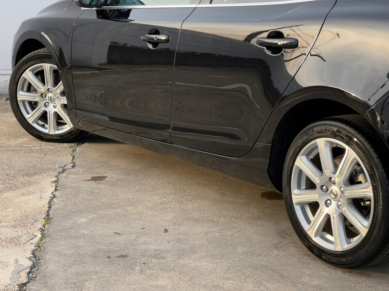 ボルボ V40 中古車