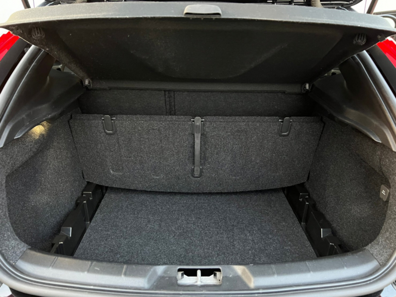 ボルボ V40 中古車