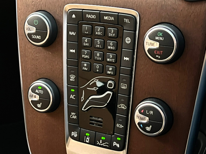 ボルボ V40 中古車