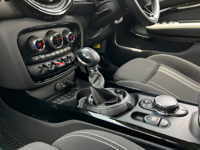 MINI(ミニ) ミニクラブマン 中古車