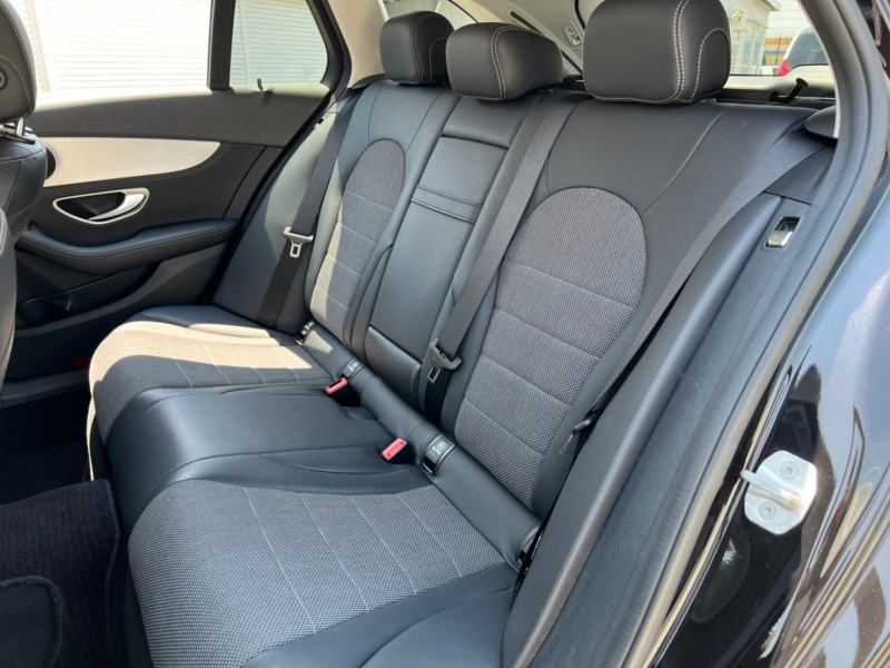 メルセデスベンツ Cクラス 中古車