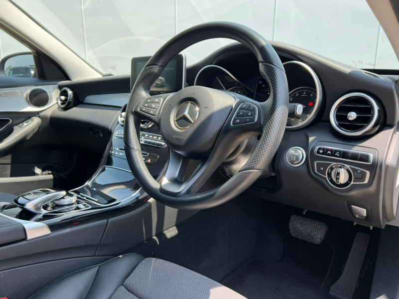 メルセデスベンツ Cクラス 中古車