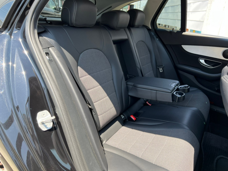 メルセデスベンツ Cクラス 中古車