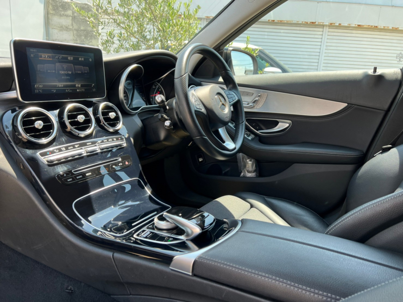 メルセデスベンツ Cクラス 中古車