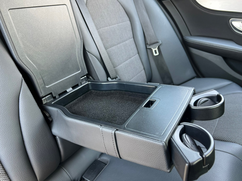 メルセデスベンツ Cクラス 中古車