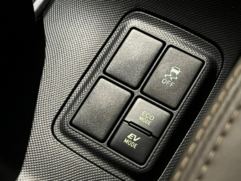 トヨタ アクア 中古車