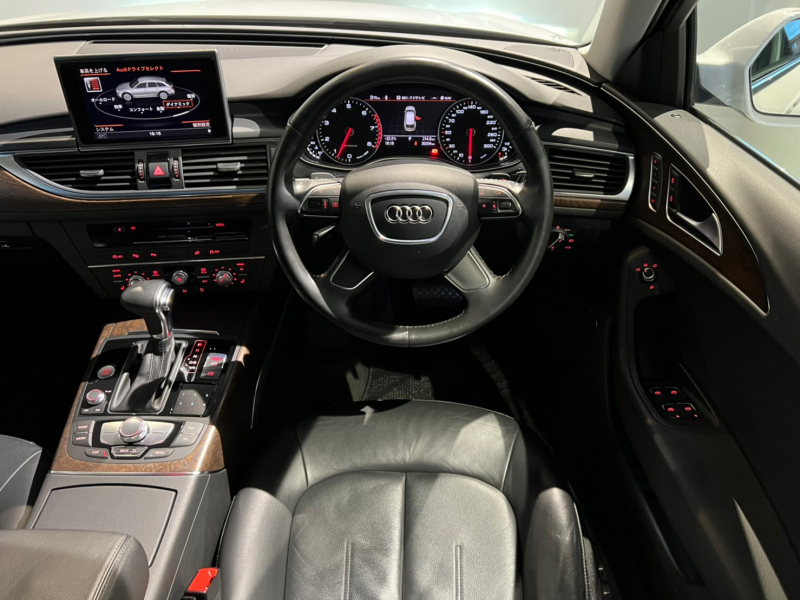 アウディ A6 中古車