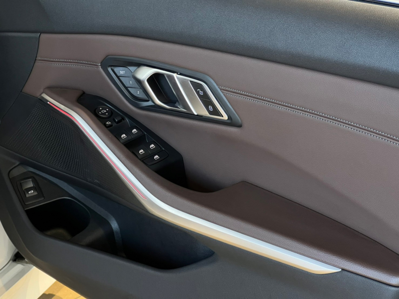 BMW 3シリーズ 中古車