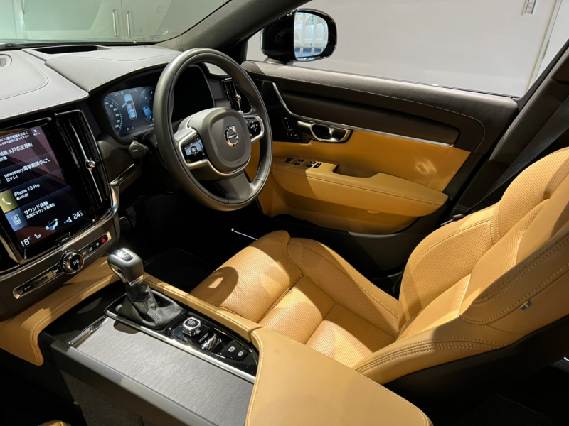 ボルボ V90 中古車