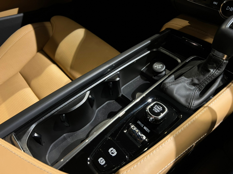 ボルボ V90 中古車