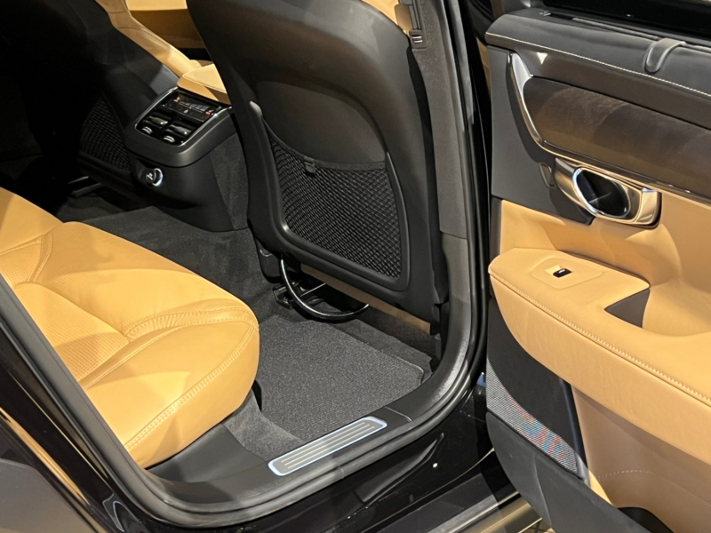 ボルボ V90 中古車