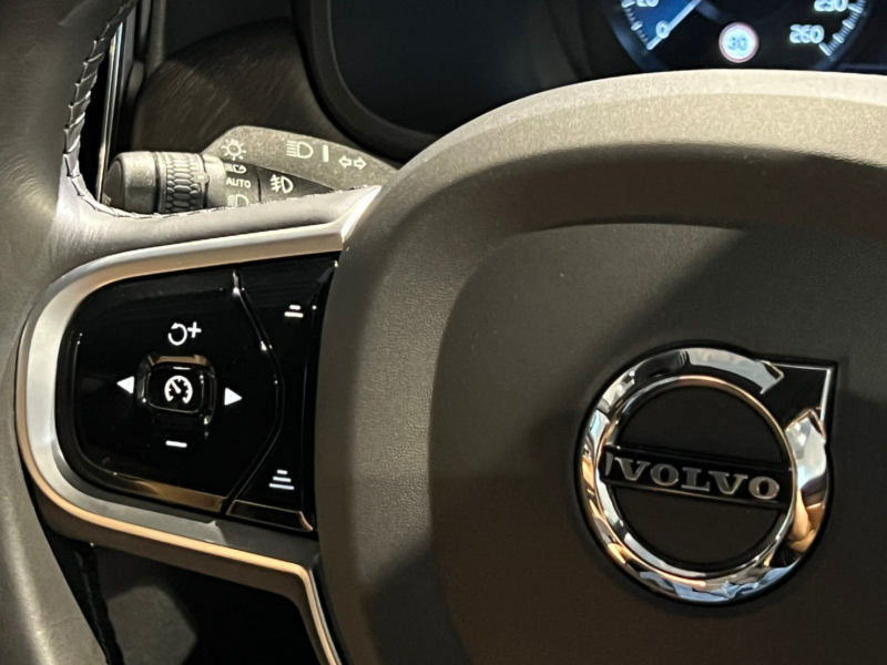 ボルボ V90 中古車