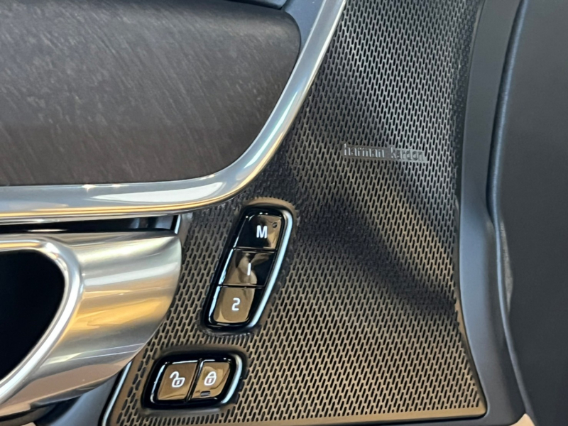 ボルボ V90 中古車