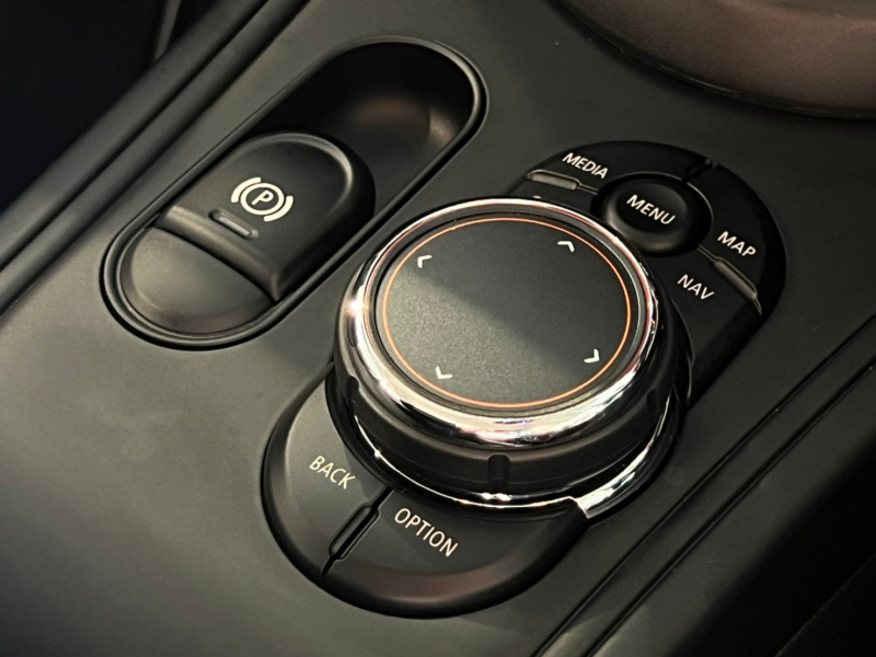 MINI(ミニ) ミニ 中古車