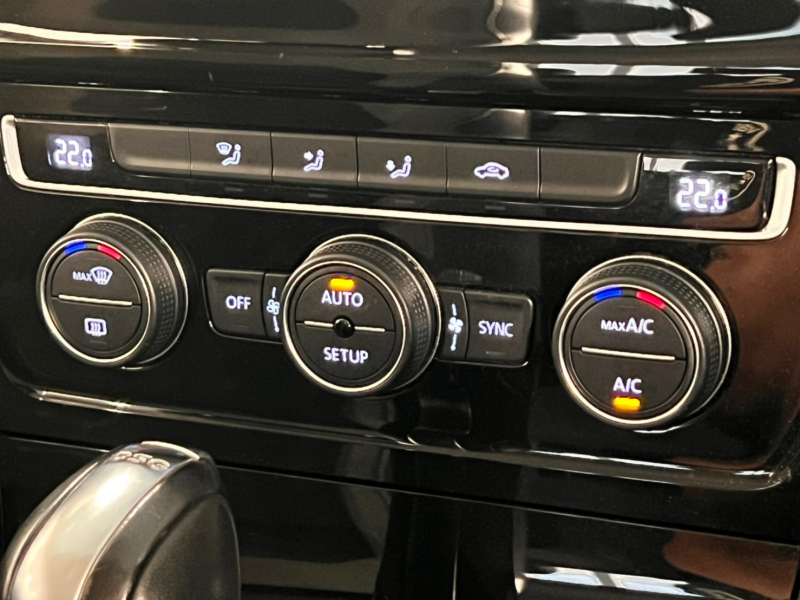 フォルクスワーゲン ゴルフ 中古車