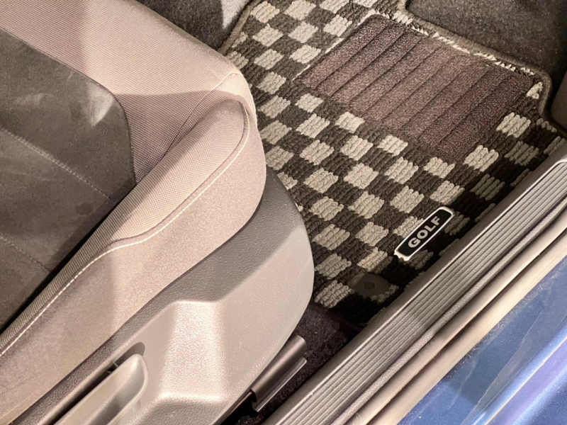 フォルクスワーゲン ゴルフ 中古車