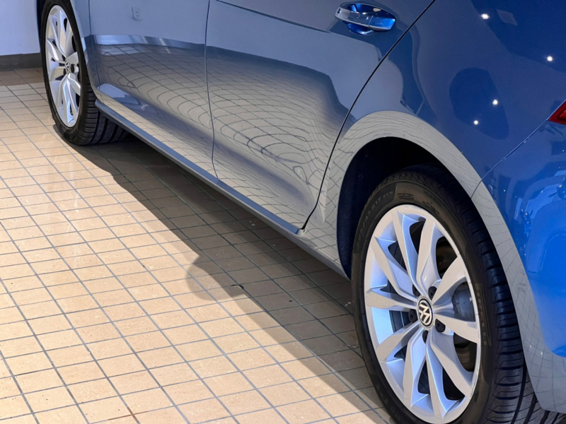 フォルクスワーゲン ゴルフ 中古車