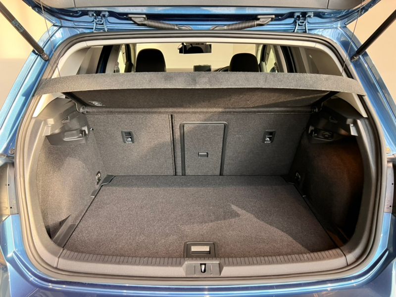 フォルクスワーゲン ゴルフ 中古車